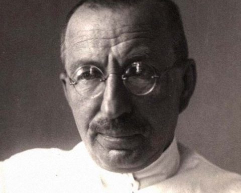 Антон Макаренко